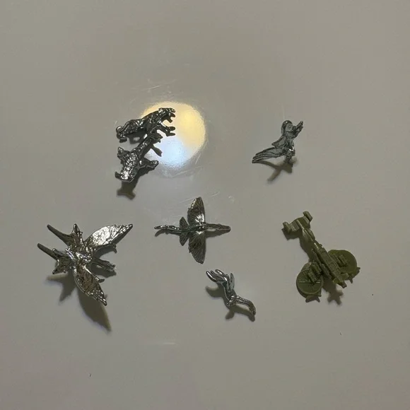 Hasbro Monopoly Avatar Edition - Picture 5 of 7